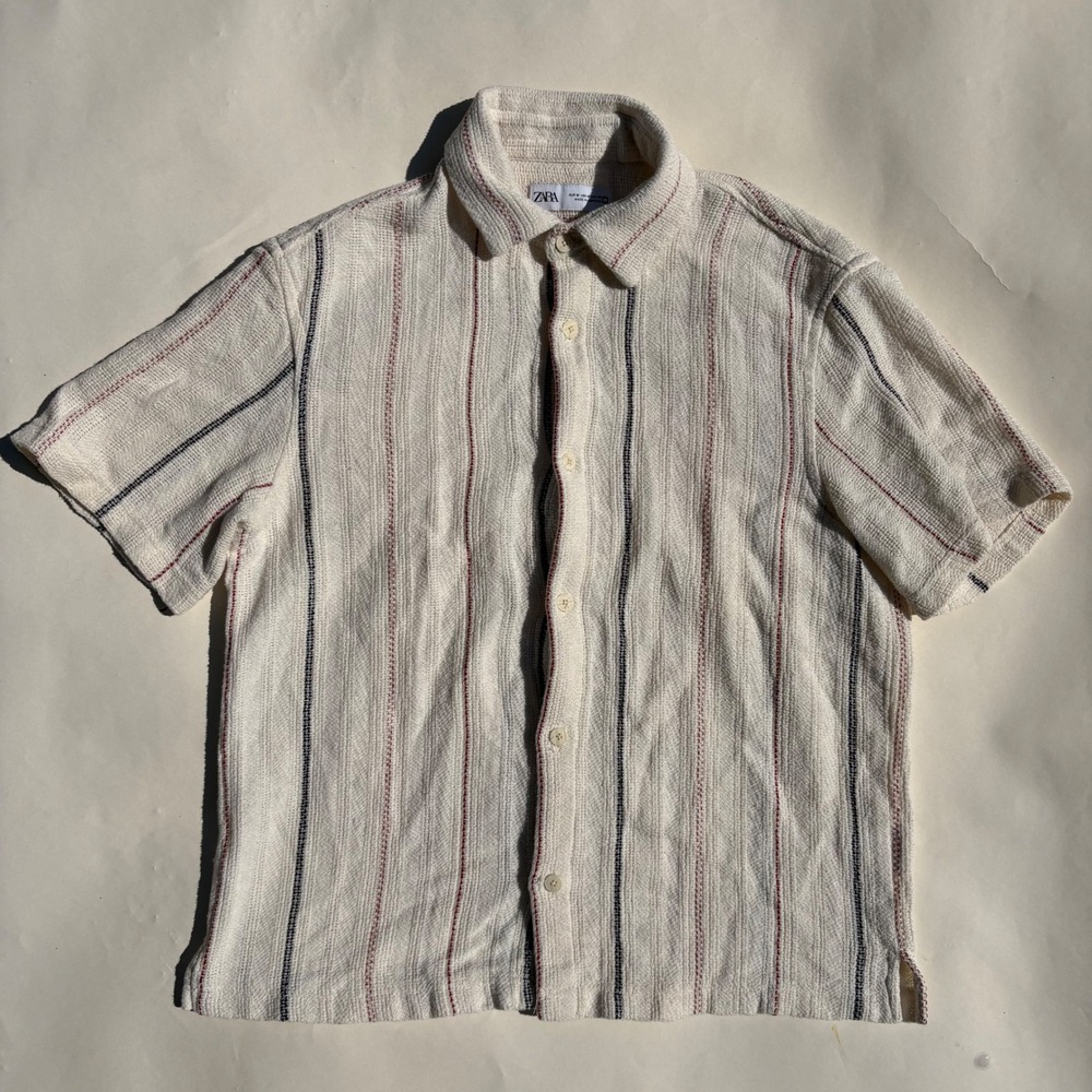 Zara Mens Medium Textured Striped Short Sleeve Button Up Shirt Cream Red Navy
